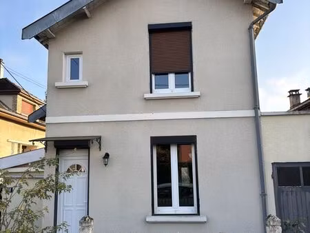 maison 3 pièces 83 m²