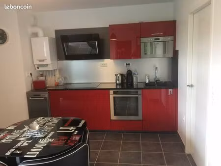 location t2 apart 49 m2 clairmarais reims