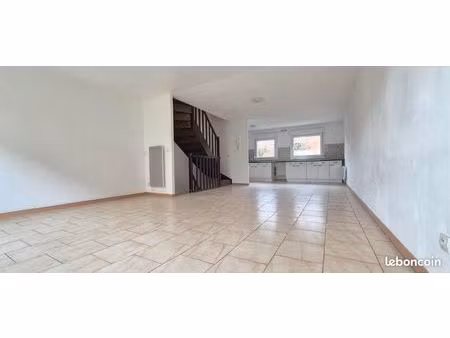 maison 4 pièces 85 m²