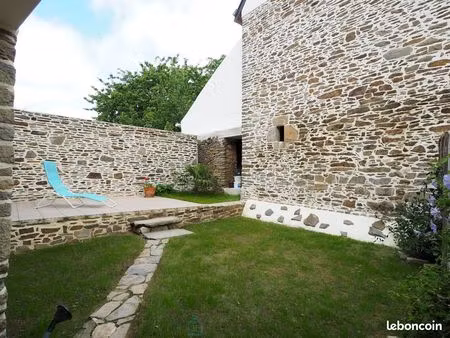 maison 9 pièces 158 m²