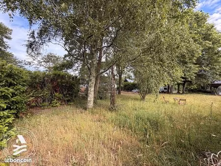 terrain 350 m² crach