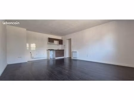 appartement 3 pièces 64 m²