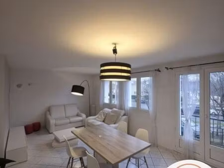appartement 3 pièces 70 m²