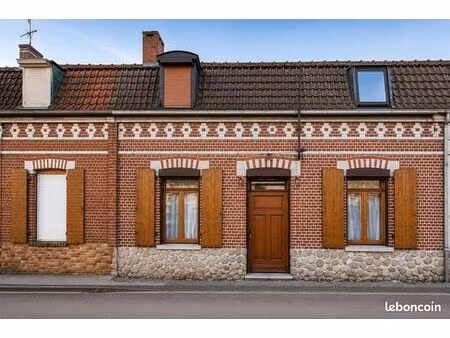 maison 4 pièces 75 m²