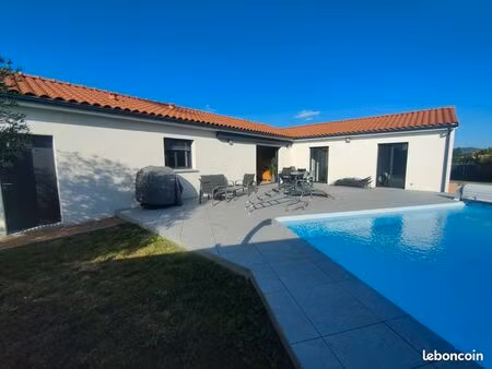 maison 128 m2 climatisé piscine