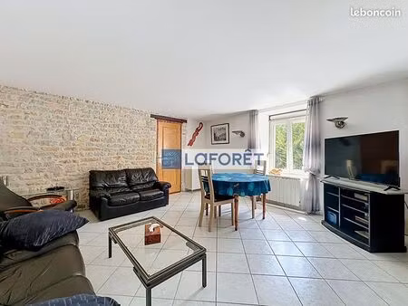 propriété 3 pièces 63 m²