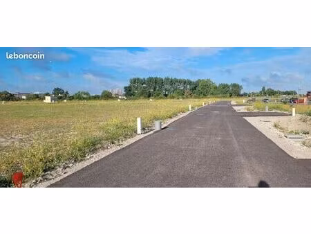 terrain 465 m² calais