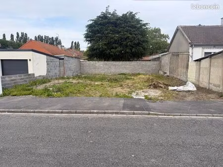 terrain constructible