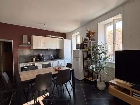 f2 50 m² centre-ville  cluny