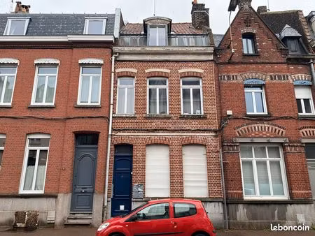 immeuble 6 pièces 150 m²