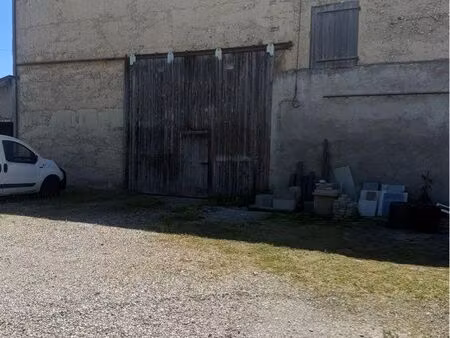 local / entrepôt pour artisans
