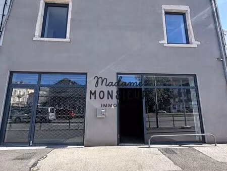 local commercial 239 m² bourgoin-jallieu