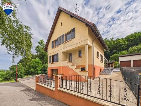 maison 5 pièces 104 m²