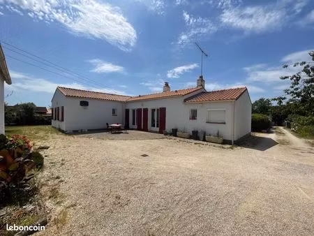 maison 7 pièces 142 m²