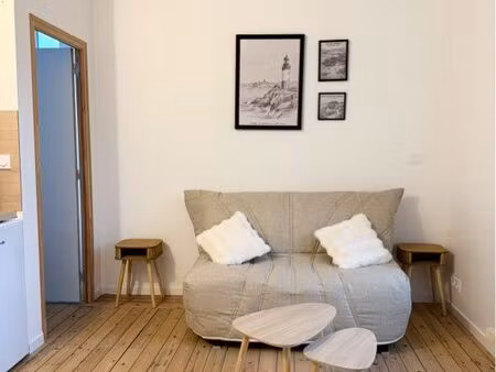 studio à louer à 5min de la gare de granville