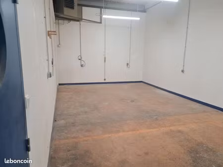 location local de stockage