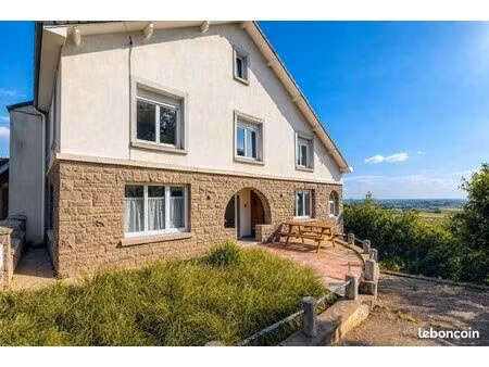 maison 5 pièces 105 m²