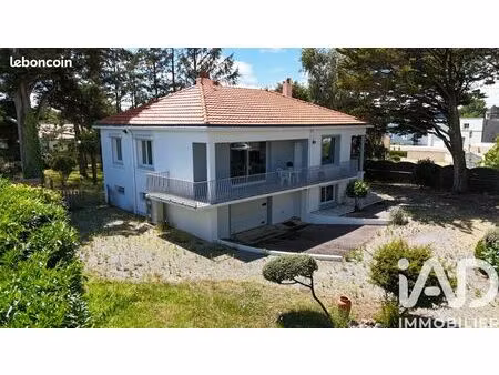 maison familiale 6 pièces 151 m²