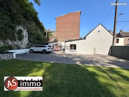 pavillon 3 pièces 64 m²