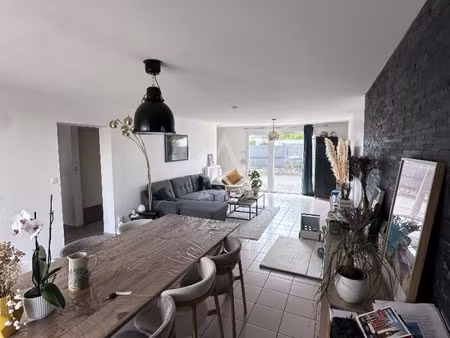 vente maison saint pierre des echaubrognes  75m² 5 pièces 152 500€ deux-sèvres