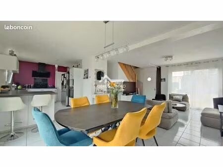 maison 6 pièces 115 m²