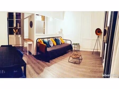 charmant appartement f2 en plein centre-ville historique de dieppe
