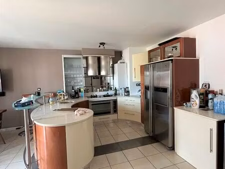 appartement 2 pièces 54 m²