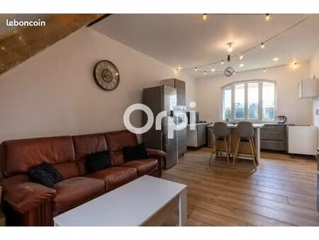 maison 2 pièces 65 m²