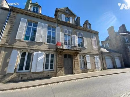 maison 12 pièces 388 m²