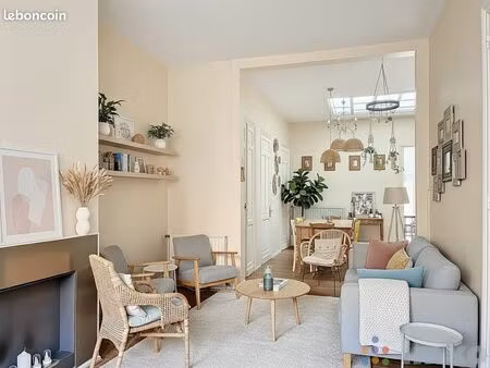 maison 5 pièces 141 m²
