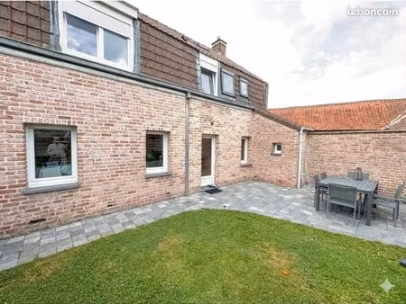 toufflers large maison semi-flamande individuelle