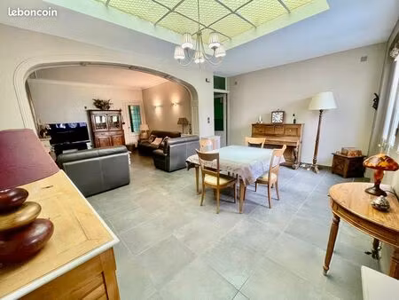 exclusivité – maison de caractère 183 m² habitables (228 m² au sol) – 5 à 6 chambres – gar