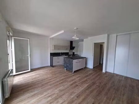 vente appartement 4 pièces à angers (49000) : à vendre 4 pièces / 72m² angers