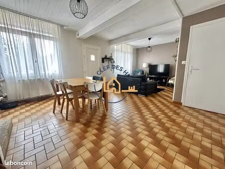 maison 5 pièces 105 m²