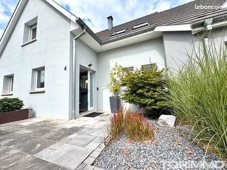 maison 6 pièces 184 m²