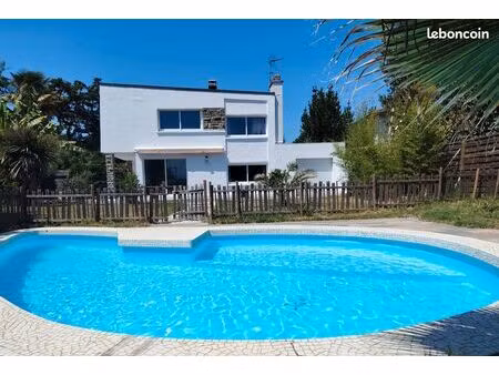 maison 130m2 hippodrome vue pyrénées piscine