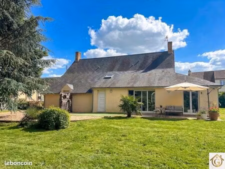 maison 5 pièces 130 m²