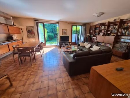 maison 7 pièces 131 m²
