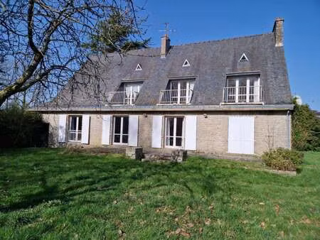 vente maison à saint-jean-brévelay (56660) : à vendre / 218m² saint-jean-brévelay