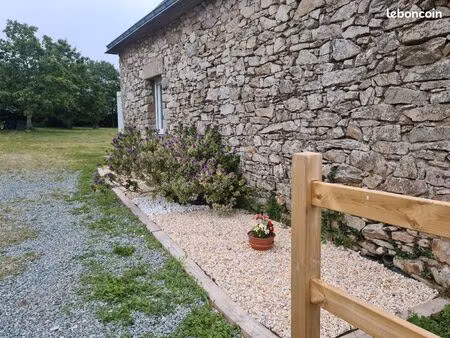 maison et dépendance de charme