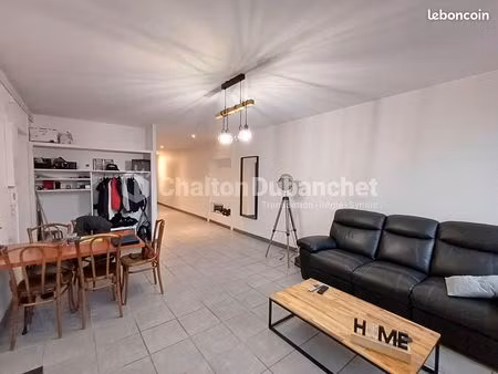 appartement 3 pièces 67 m²