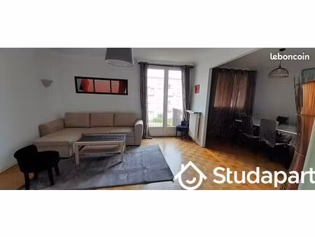 chambre 1 pièce 12 m²