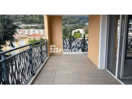 trois pieces avec terrasse
