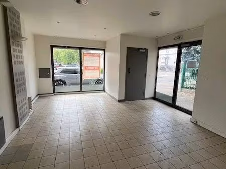 local commercial pfastatt