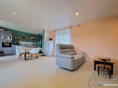 maison 5 pièces 93 m²