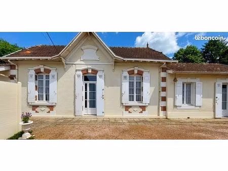 maison arcachonnaise 6 pièces de plain-pied avec jardin