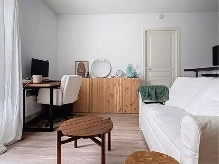 2 pièces au calme