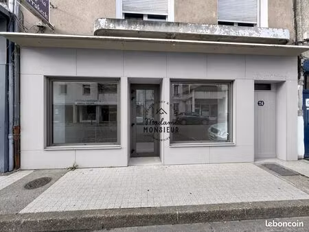 local commercial 54 m² bourgoin-jallieu