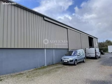 local d'activité 2 800 m²