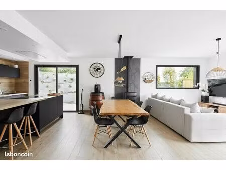 maison 5 pièces 85 m²